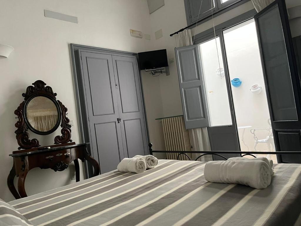 Palazzo Angelelli Bed & Breakfast Gallipoli Dış mekan fotoğraf