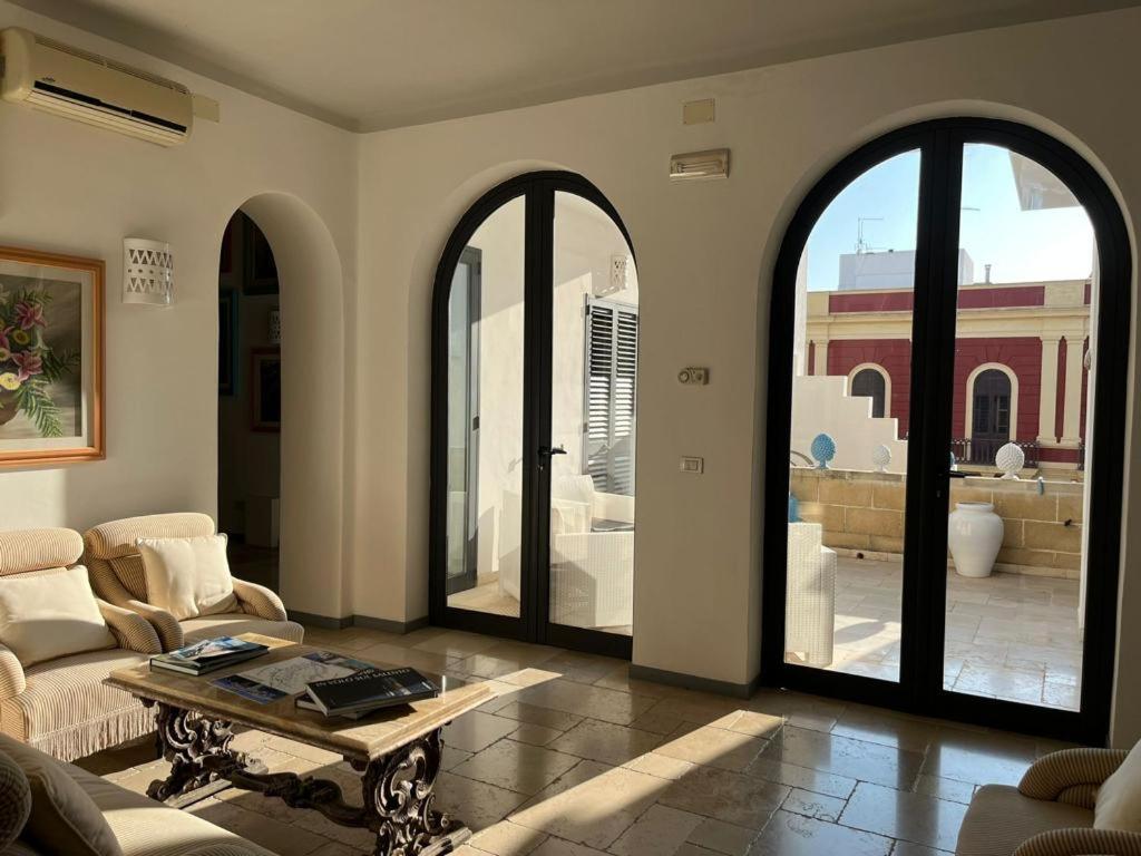 Palazzo Angelelli Bed & Breakfast Gallipoli Dış mekan fotoğraf