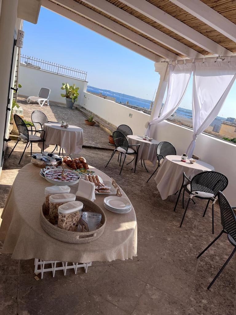 Palazzo Angelelli Bed & Breakfast Gallipoli Dış mekan fotoğraf