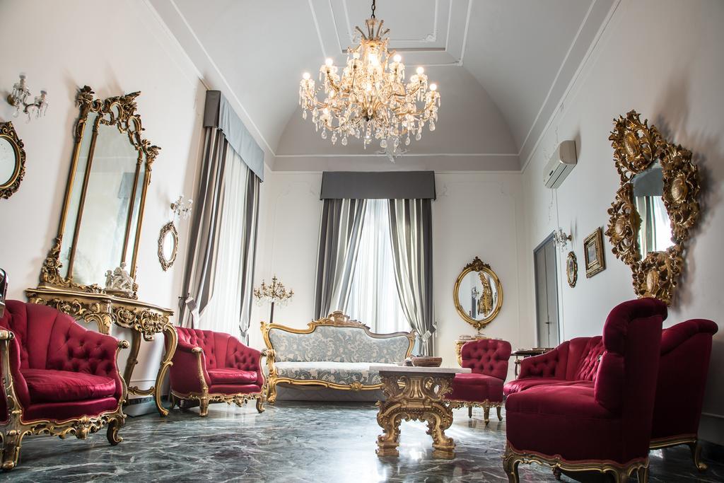 Palazzo Angelelli Bed & Breakfast Gallipoli Dış mekan fotoğraf